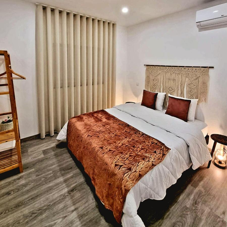 Villa Com Piscina *